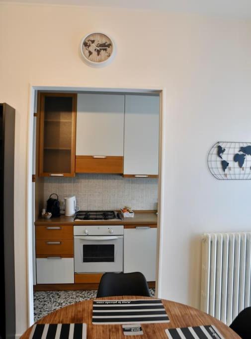 Appartement M.aurelio Black & White Milaan